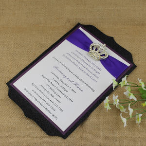 Royal Puissant <span class=keywords><strong>Couronne</strong></span> Broche Boucle Violet Ruban Paillettes Carte D'invitation <span class=keywords><strong>De</strong></span> Mariage - Product Image 4