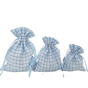 Sac cadeau en tissu à cordon Sanas Professional Designer pour anniversaire et baby shower, prix d'usine, choix populaire - Product Image 1