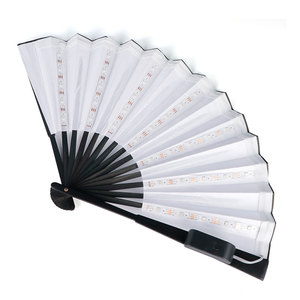 Ventilatore a LED a mano a LED personalizzato a batteria in bambù lampeggiante pieghevole luminoso ventilatore con 3 modalità di luce per la danza Rave <span class=keywords><strong>Party</strong></span> - Product Image 6