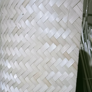 Rollo de mimbre de bambú de alta calidad de Vietnam para decoración de interiores, restauración de muebles y proyectos artesanales - Product Image 1