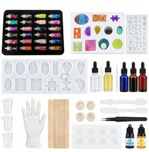 ชุดทำเครื่องประดับเรซิ่น UV ทำมือ TOYSRUNNER สำหรับมืออาชีพ ชุดอีพ็อกซี่ใสแข็งแบบแห้งเร็ว พร้อมแม่พิมพ์ซิลิโคนสำหรับทำจี้และต่างหู - Product Image 3