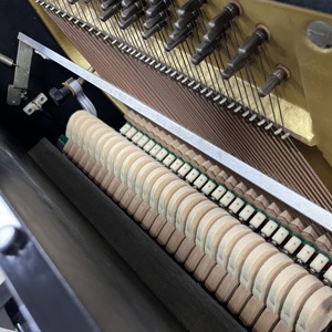 <span class=keywords><strong>Piano</strong></span> droit intemporel KAWAI BL31 1973-1980 fabriqué au Japon, action anti-âge et sonorité constante pour une utilisation à long terme - Product Image 4