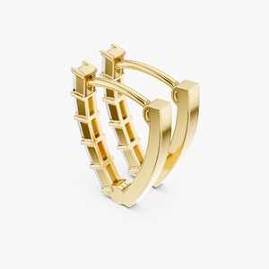 Pendientes de Aro de Oro Amarillo de 14K con Diamantes Cultivados en Laboratorio con Corte Baguette - Product Image 4
