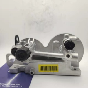 20873675 20783917 20733422 21900852 21023287 Boîtier de filtre à carburant pour EC210 EC140 EC240 EC290 EC360 EC460 - Product Image 3