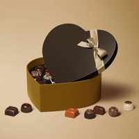 Anpassbare Herzförmige Geschenkbox mit Matter Laminierung Recycelbare Papierbox für Pralinen & Süßigkeiten mit Individuellem Logo