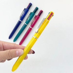 Venta al por Mayor de Bolígrafos de Regalo 4 en 1 Multicolores de Plástico para Uso en Oficina y Escuela - Product Image 2