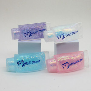 Juguete Antiestrés Transparente con Forma de Botella de Perfume, con Polvo Dorado, para Apretar, Botellas de Crema de Manos y Esmalte de Uñas - Product Image 4
