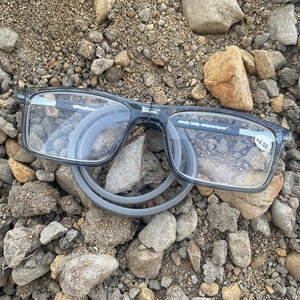 <span class=keywords><strong>Gafas</strong></span> Portátiles Magnéticas para <span class=keywords><strong>Presbicia</strong></span> para Colgar en el Cuello para Hombres y Mujeres <span class=keywords><strong>Gafas</strong></span> de Lectura Plegables Magnéticas de PC - Product Image 4