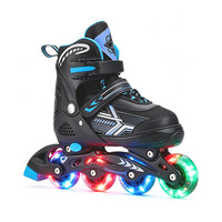 Patins à roulettes pour enfants à roues lumineuses, rangée unique, roulements ABEC-7, tissu en maille PU, design noir classique et cool, taille réglable