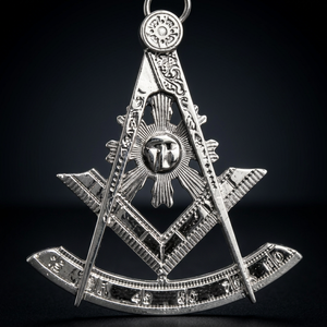 Masonic Past Master <b>Collar</b> Jewel Luxury Gold Plated Metal Hard Enamel Custom Logo Traditional Ceremonial <b>Pin</b> Badge - Product Image 3
