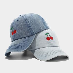Casquette de baseball <span class=keywords><strong>en</strong></span> jean brodée cerises pour femme, style décontracté et élégant, idéale printemps-<span class=keywords><strong>automne</strong></span> pour le shopping et les activités de plein air - Product Image 6