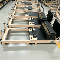 Reformer Pilates pliable en bois d'érable massif, lit de rééducation gain de place, machine de Pilates à glissière silencieuse pour entraînement à domicile ou en appartement de petite taille