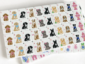 Set Mahjong Rosa per Cani, Tessere in Acrilico a Doppio Strato, Incisione Laser UV, Gioco Portatile Pieghevole per 4 Giocatori - Product Image 4