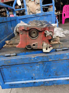 Culasse S05C d'occasion d'origine en bon état pour HINO DUTRO - Product Image 5