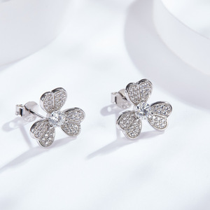 ต่างหูแฟชั่นแฟชั่น2024 S ทั้งหมดของ Chrysolite Flower ต่างหูแฟชั่นคลาสสิก - Product Image 4