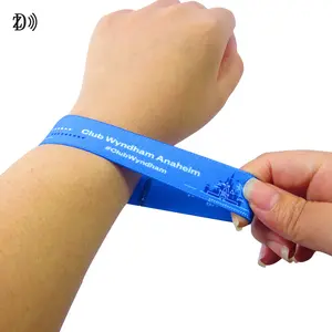 Beschikbaar Op Maat Gemaakte 125Khz Rfid Armband Tk4100 Elastische Geweven Rfid Polsbandjes Sportscholen Sport Rfid Band