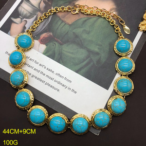 Parure de bijoux pour femme pas chère, collier et boucles d'oreilles en alliage plaqué or, style vintage occidental indien bohème, avec pendentif en pierre turquoise - Product Image 2