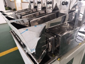 Máy Cân Bằng Tuyến Tính 4 Đầu Tự Động Máy Đóng Gói Đường Bột 500G - Product Image 2