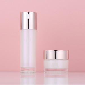 Bán Buôn 30 Gam 50 Gam 15Ml 30Ml 50Ml 80Ml 100Ml Laser Sang Trọng Trắng Acrylic U Shape Airless Chai Và Jar Chân Không Gói <span class=keywords><strong>Container</strong></span> - Product Image 4