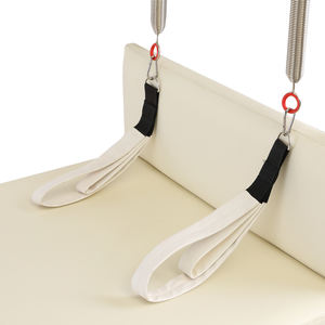 Mesin <span class=keywords><strong>Pilates</strong></span> Cadillac Reformer Profesional yang Dikustomisasi Warna Beige Hitam Peralatan <span class=keywords><strong>Pilates</strong></span>-grosir - Product Image 3