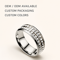 Ensemble de bagues tendance pour couple en acier inoxydable plaqué or 18 carats, serti pavé double rangée de zircone cubique créée en laboratoire