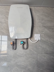 Calentador de Agua Eléctrico sin Tanque <span class=keywords><strong>TELDE</strong></span> de 24000W, Trifásico, con Control Táctil, Pantalla LED, Clase de Impermeabilidad IPX4, Eficiencia Energética, Rápido - Product Image 4