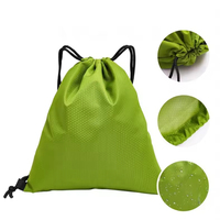Sac de sport à cordon personnalisé avec logo, coloré, en polyester 210D, recyclable, avec cordons