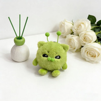 Porte-clés Kawaii Alien Vert, Mini OVNI en Verre Noir, Animaux, Monstre à Pompon Moelleux, Boule de Fourrure Douce et Pelucheuse, Elfe en Peluche