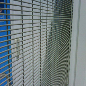 Panel de Malla de Alambre Soldada Anti-Escalada 358, Galvanizado en Caliente y con Recubrimiento en Polvo, para Perímetros de Almacenes Industriales y Subestaciones - Product Image 6