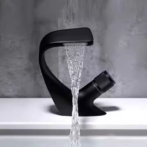 <span class=keywords><strong>Grifo</strong></span> de <span class=keywords><strong>Lavabo</strong></span> Moderno de Latón con una Sola Manija, Montado en la Cubierta, con <span class=keywords><strong>Cascada</strong></span>, Válvula de Cerámica, Agua Fría y Caliente, para Baño, Dormitorio, Sala de Estar - Product Image 1