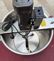 Machine automatique pour assaisonnement de hot pot, petit mélangeur, huile pimentée, sauce fritée, base de confiture de fruits, machine à sauces, machine à bouillie
