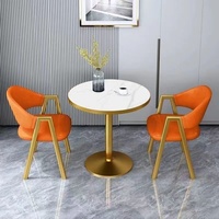 Conjunto de Mesa y Sillas de Estilo Nórdico Minimalista de Acero con Tapa de Piedra Sinterizada para 4 Personas, Ideal para Recepción, Balcón o Apartamentos Pequeños