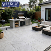 Carreaux muraux en céramique pleine masse Lukashi 600x600mm, 20cm d'épaisseur, aspect pierre, résistants au gel, anti-compression, antidérapants, modernes pour extérieur