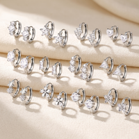 HOVANCI Ensemble de Boucles d'Oreilles Créoles Huggie en Acier Inoxydable avec Zircons Incrustés, Styles Mixtes, Hypoallergéniques, Bijoux de Mode pour Femmes, Vente en Gros