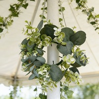 Künstlicher Eukalyptus-Kerzenring-Kranz, Künstlicher Grüner Kranz für Heim-Hochzeitstisch-Dekoration Weihnachten Vatertag