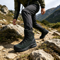 Bottes de randonnée et d'escalade noires unisexes, pour entraînement sportif, imperméables, respirantes, en mesh et nubuck, avec semelle extérieure en caoutchouc et semelle intermédiaire.
