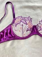 Vente flash - Ensemble de lingerie sexy avec soutien-gorge fantaisie et culotte florale de la Saint-Valentin