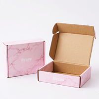 Carton d'expédition ondulé noir avec logo imprimé personnalisé Boîte en papier kraft pliable avec plastification mate Type de boîte dossier
