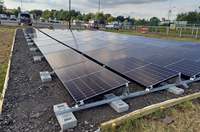 Support de montage au sol en acier Q235B galvanisé à chaud pour système d'énergie photovoltaïque
