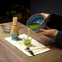 Ensemble de fouettage du matcha; Ustensile de fouettage du thé de style Dynastie Song; Support en céramique pour Chasen; Fouet à matcha japonais en bambou