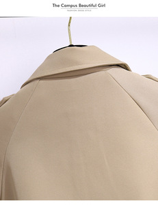 OEM abbigliamento da <span class=keywords><strong>donna</strong></span> primavera <span class=keywords><strong>Trench</strong></span> <span class=keywords><strong>corto</strong></span> stile britannico kaki moda <span class=keywords><strong>donna</strong></span> giacca singola personalizzata per le donne - Product Image 5