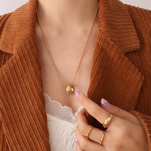 패션 18K 골드 쥬얼리 분리형 링 펜던트 여성 남성 더블 레이어 틈새 스테인레스 스틸 목걸이 - Product Image 2