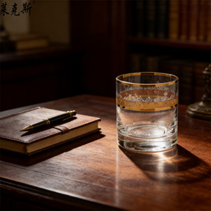Set di Bicchieri da Whisky di Lusso per <span class=keywords><strong>Hotel</strong></span>, Stile Tumbler, Bicchieri da Gin in Quarzo Trasparente 280ml, Design Moderno e Classico di Alta Qualità - Product Image 6