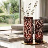 Lot de 3 Vases Cylindriques de Luxe en Verre Rouge, Noir et Blanc Dégradé avec Lignes Épineuses – Centre de Table Décoratif pour Mariages et Fêtes