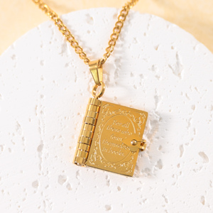 Collana con Ciondolo a Forma di <span class=keywords><strong>Libro</strong></span> Apribile 'Bibbia Vai a Messa', con Pagina Incisa, Collana '<span class=keywords><strong>Libro</strong></span> delle Risposte', Regalo per la Chiesa - Product Image 1