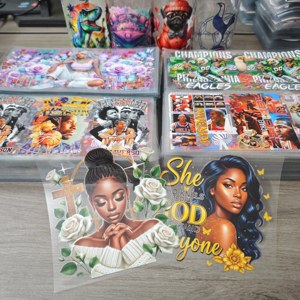 Diseños de envolturas UV DTF para cuadernos A5, transferencias UV DTF de chica negra con temática afro, calcomanías para diarios, transferencias UV DTF para cubiertas de diarios - Product Image 1