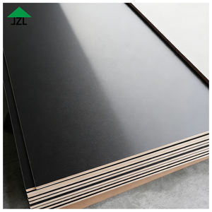 Contrachapado de Encofrado Marino de Abedul, Eucalipto y Álamo con Patrón Hexagonal, Antideslizante, Encolado con Melamina, WBP, 4x8, 18mm - Product Image 3