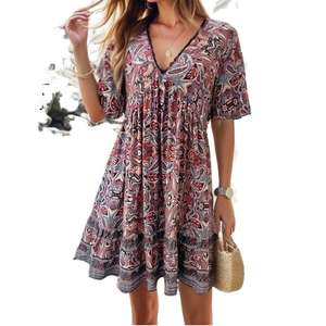 Robe d'été élégante pour femme, décontractée, imprimée, col en V, avec volants en cascade et dentelle ornée de diamants, idéale pour la plage et les vacances en bord de mer - Product Image 1