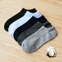 Chaussettes d'été minces pour hommes bon marché en gros Chaussettes basses de couleur unie pour hommes Chaussettes basses en coton pour femmes et hommes