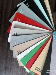 Tissu de bâche durable en <span class=keywords><strong>PVC</strong></span> tissé uni, enduit et laminé, imperméable, ignifuge, anti-moisissure, antistatique, résistant à l'huile - Product Image 2